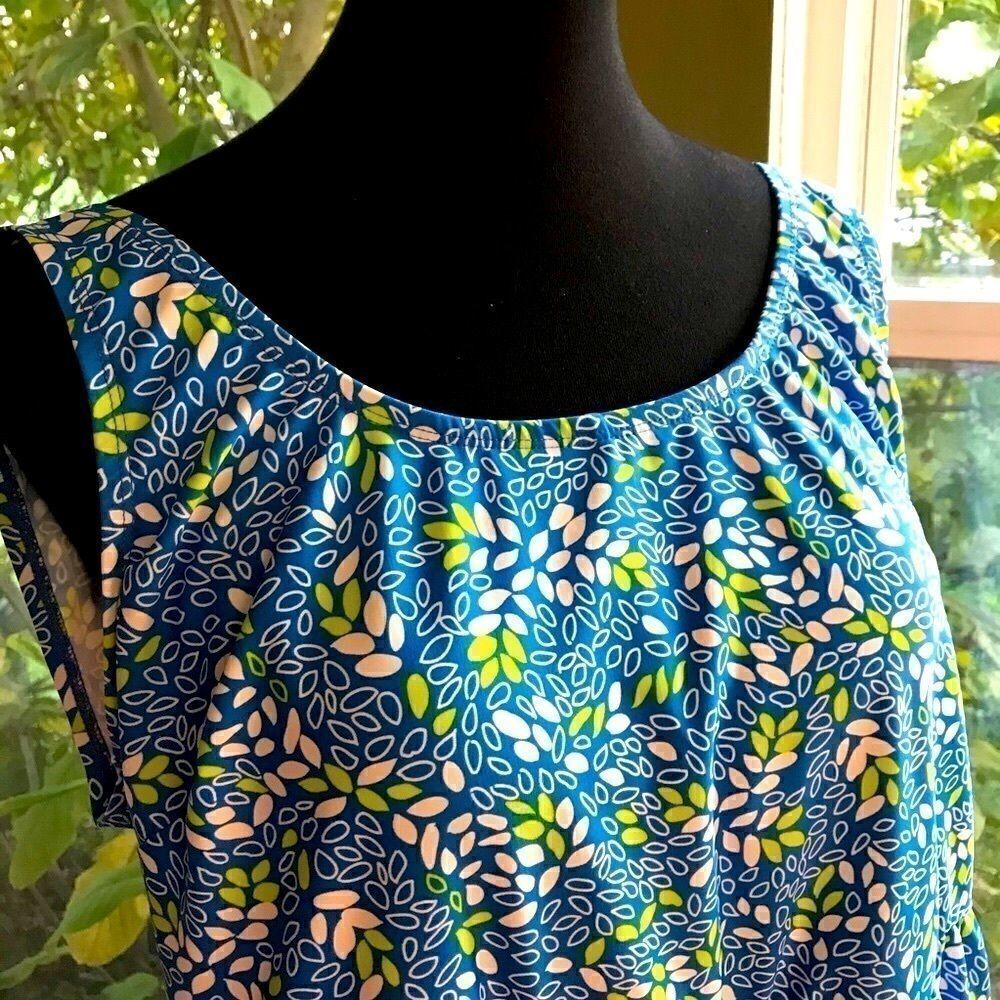 NWOT 16W Really Pretty Blair Swimming Suit!! - Picture 2 of 4